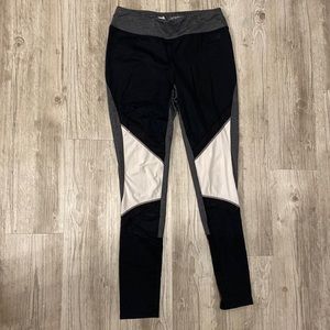 Athletic wear leggings